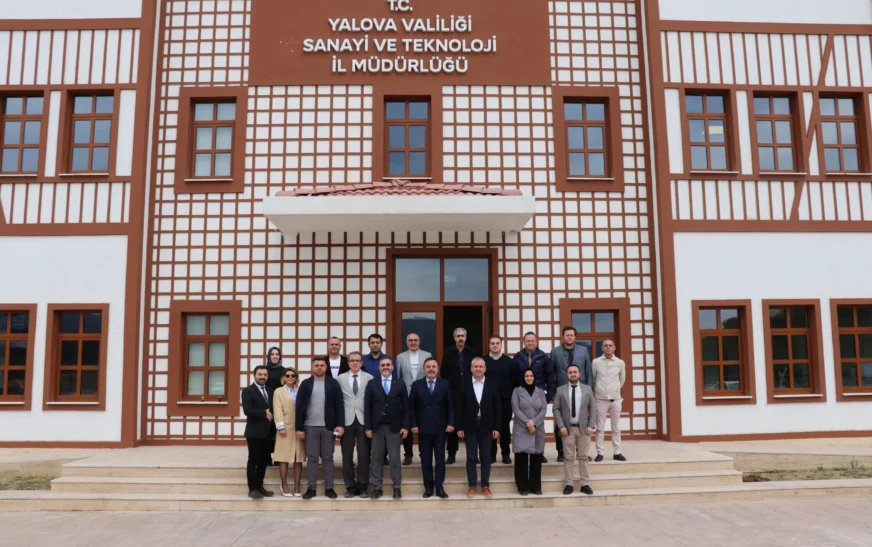 YALOVA OSB’DE YATIRIMLAR HIZ KESMİYOR KAMU HİZMET KAMPÜSÜ FAALİYETE GEÇTİ