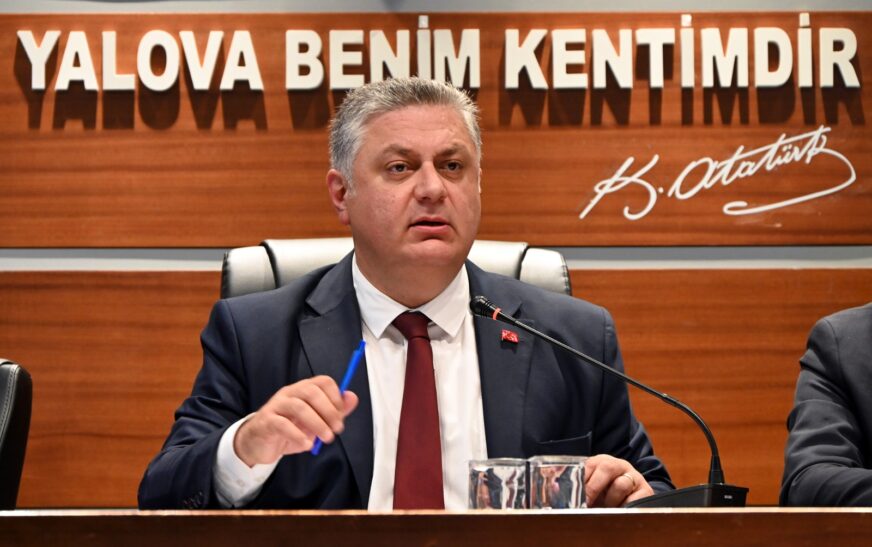 BAŞKAN GÜREL “ CUMHURİYETİMİZİN TEMİNATI GENÇLERİMİZDİR”