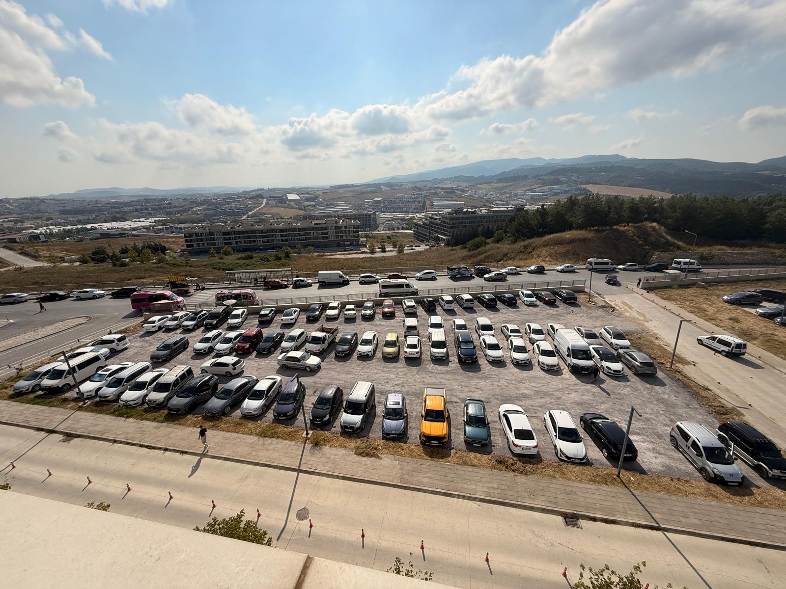 Hastanede Otopark Sorununa Yeni Çözüm: 80 Araçlık Alan Açıldı