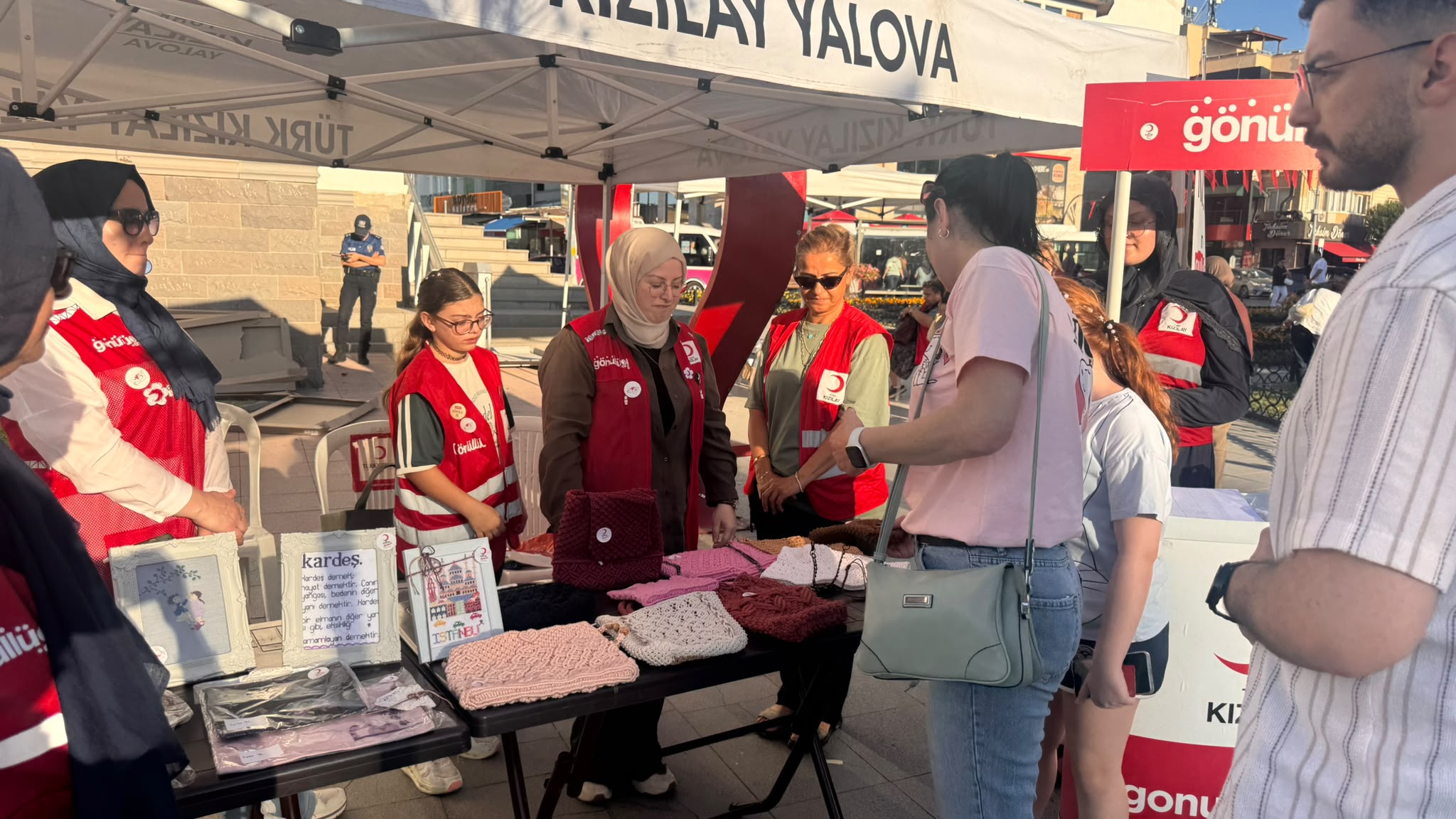 ARONYA FESTİVALİ’NDE YALOVA KIZILAY’DAN KADIN AŞEVİ PROJESİ’NE DESTEK